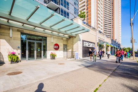 Private Basic - 561 Sherbourne - Photo 4