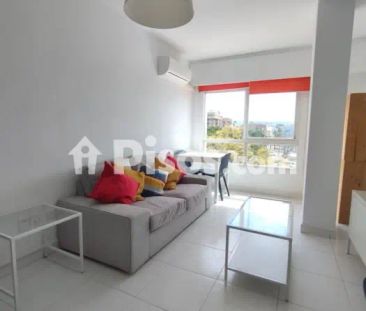 Apartamento en alquiler en Juan Carlos I - Photo 2