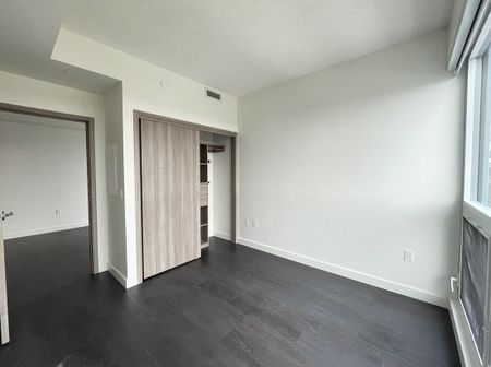 For Lease - 85 Mcmahon Drive Unit# 1209, Toronto, Ontario - Photo 3