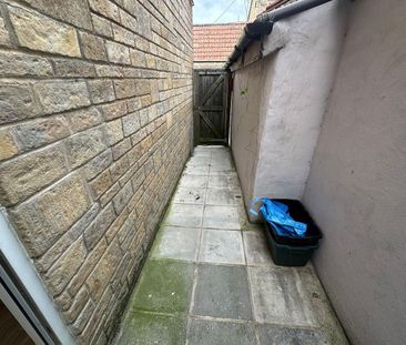 Bartlett Court, Rose Lane, Crewkerne - Photo 1