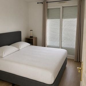 Appartement à louer - Photo 2