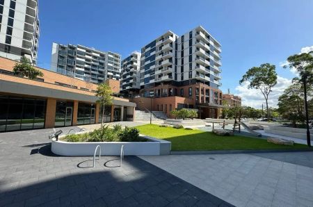 “Modern One Bedroom Apartment READY TO GO” - Photo 5