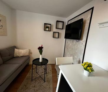 Calle de Pedro Tezano, Madrid, Community of Madrid 28039 - Photo 5