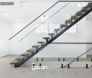 Contemporary Luxury | Brand New Townhouse - Photo 3