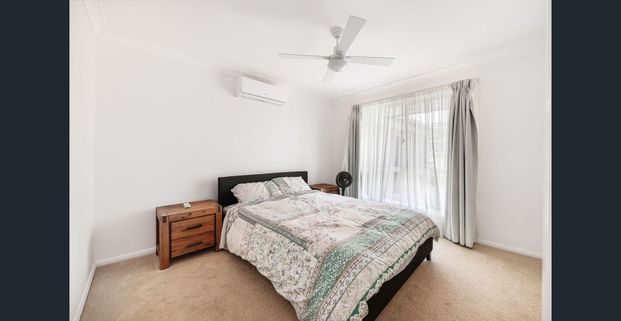 Stunning Furnished Family Home at 13 The Mews, Tamworth - Photo 1