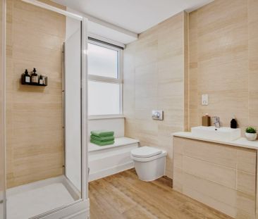 Deluxe Townhouse-Large - Photo 6