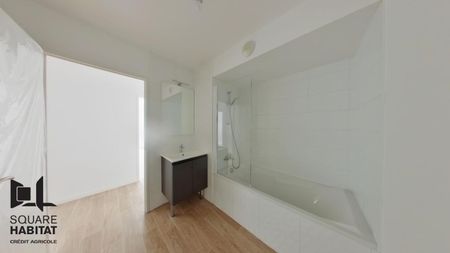 Location Appartement 4 pièces 93m² POITIERS 86000 - Photo 5