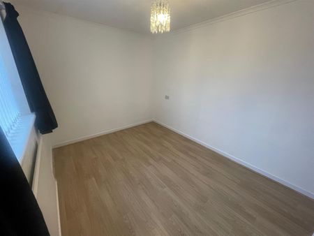 3 St Peters Road, ROCK FERRY CH42 - Photo 4