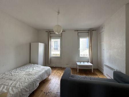 Location Appartement 1 pièce 30m² AGEN 47000 - Photo 2