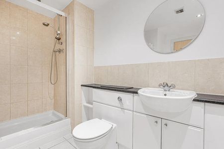 Holland Gardens, Brentford - Photo 5