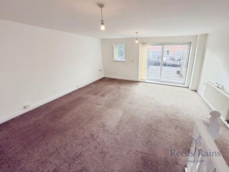 3 bedroom end of terrace house to rent - Photo 3