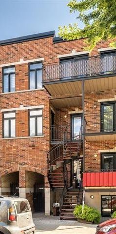 Appartement Rosemont/La Petite-Patrie (Montréal) À Louer - Photo 1