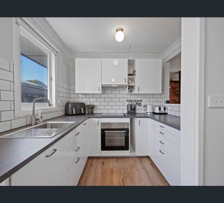 20 Sophia Jane Avenue, Woodberry, NSW 2322 - Photo 4
