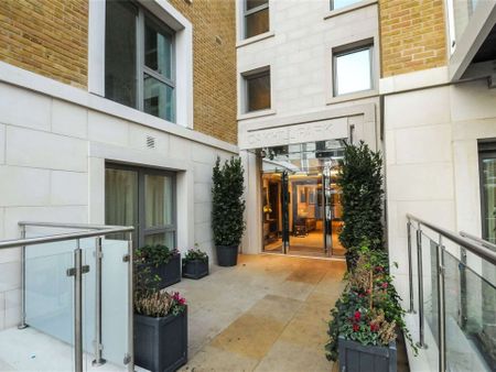 A stunning two bedroom, two bathroom apartment in this brilliant portered development moments from East Putney underground station. - Photo 3