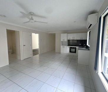 Modern 2-Bedroom Home with Stylish Finishes & Fully Fenced Yard in ... - Photo 2