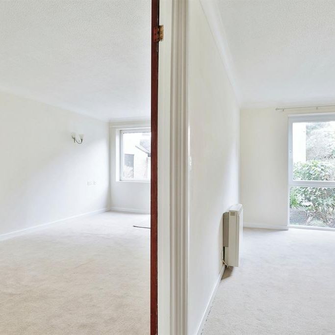 1 bedroom retirement property to rent - Photo 1