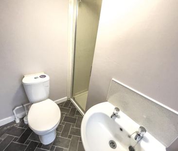 5 bedroom terraced house to rent - Photo 1