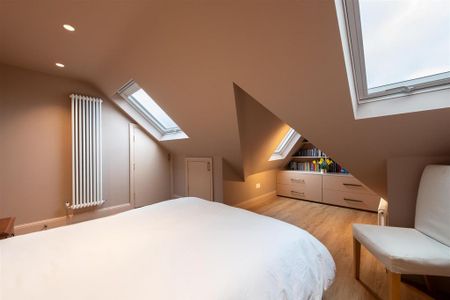 5 bedroom semi-detached house to rent - Photo 5