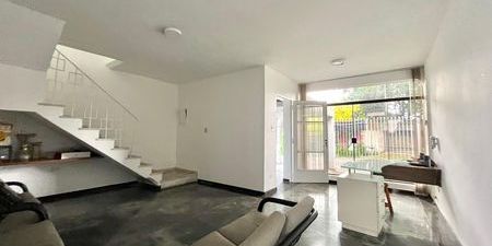 Casa para alugar com 350m², 3 quartos e 3 vagas - Foto 3
