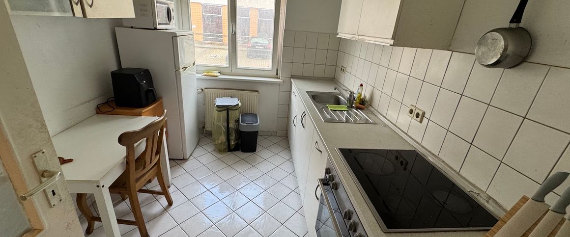 Zimmer knapp 17 m² innerhalb einer 3er-WG // EG li, Zimmer 1320 - Foto 1