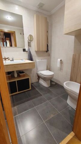 Alquiler de piso en Calle Tapia de Casariego, 5 - Foto 5