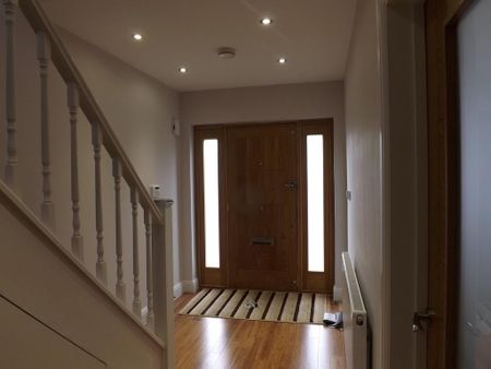 3 bedroom semi-detached house to rent - Photo 5