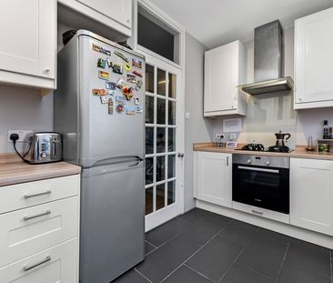 Room in a Shared Flat, Beaconsfield Close, SE3 - Photo 4