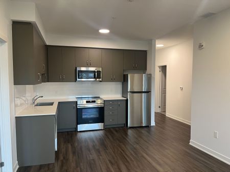 For Lease - 385 Arctic Red Drive Unit# 420, Oshawa, Ontario - Photo 5