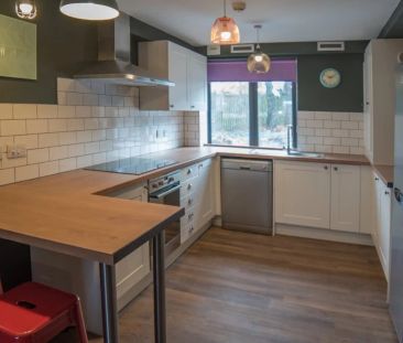 Bronze Room - Photo 6