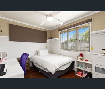 Position, Comfort and Lifestyle Combined in a Convenient Setting - Photo 4