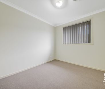 4 Bedroom Beauty + Separate Media Room - Photo 3