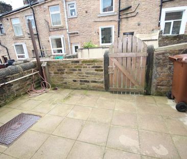 2 bedroom terraced house to rent - Photo 3