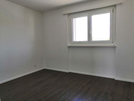 MONTJOIE 2 , Appart. 7 rooms ideal for shared living - Photo 3