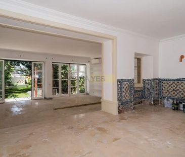 House T4 in Estrela, Lisboa - Photo 4