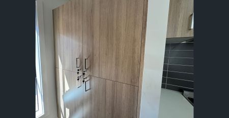 🌟 Modern 4-Bedroom Share House – All Rooms with Private Ensuite | All Bills Included 💰 Room Rates from $240 per week - Photo 5