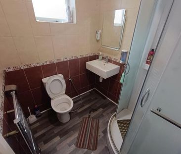 6 bedroom house share to rent - Photo 6