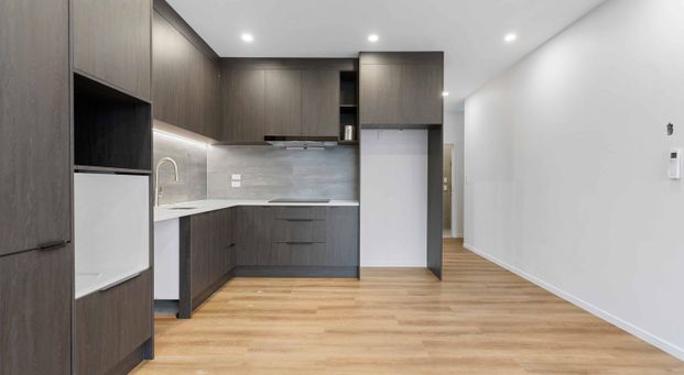 Modern Luxury - Unbeatable Location - Photo 1