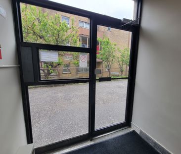 For Lease - 2637 Keele Street Unit# Lower Level #1, Toronto, Ontario - Photo 2