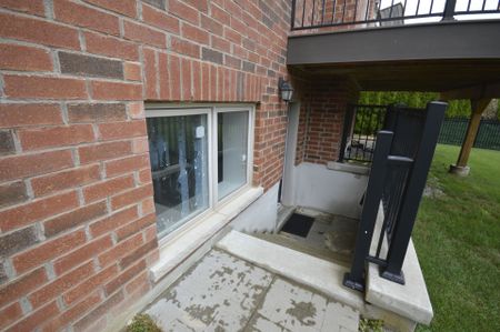 For Lease - 165 Woodgate Pines Drive Unit# Basement, Vaughan, Ontario - Photo 5