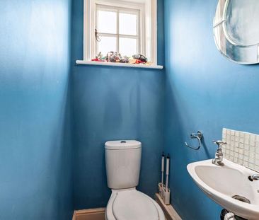 3 bedroom apartment to rent - Photo 4