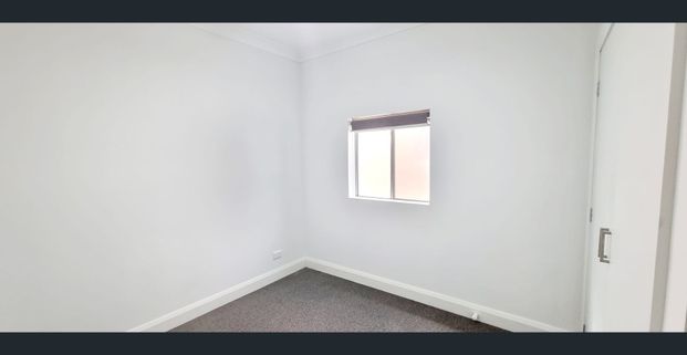 Modern Charm - Photo 1