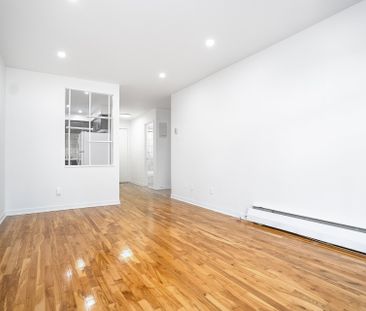 2425 Av. Madison Montréal (Côte-des-Neiges, QC H4B - Photo 5