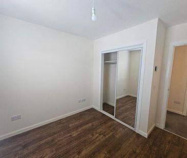 2 Bed House - Photo 3