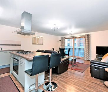 2 bedroom flat to rent - Photo 2