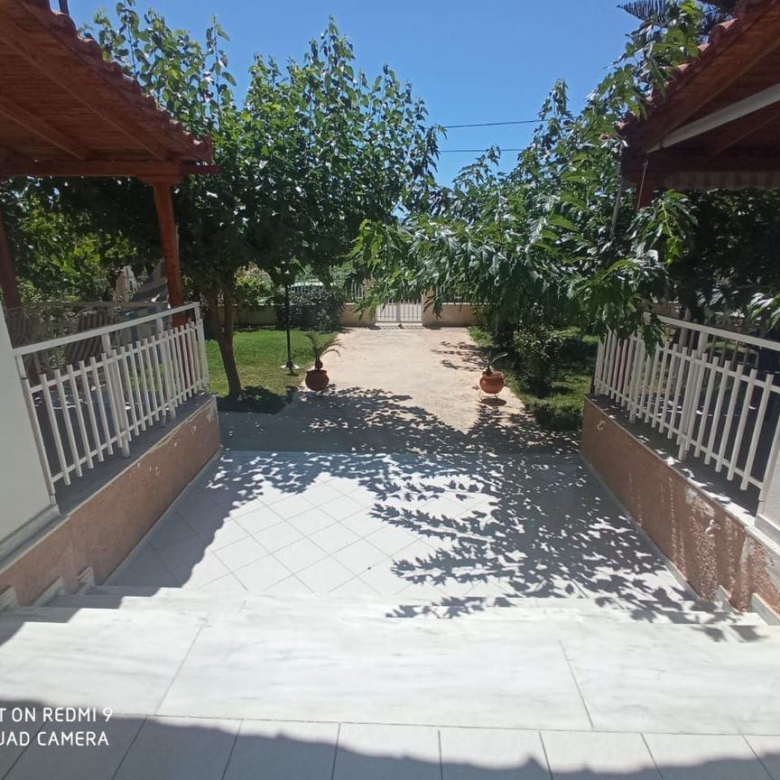 Studio/Γκαρσονιέρα για ενοικίαση Κοκκώνι (Βέλο) - Φωτογραφία 1