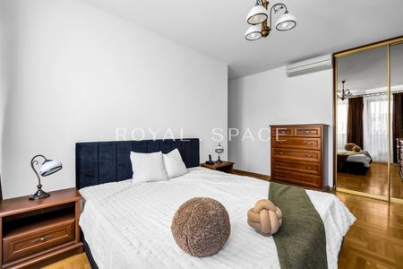 Przestronne mieszkanie z balkonem i garażem - Zdjęcie 5