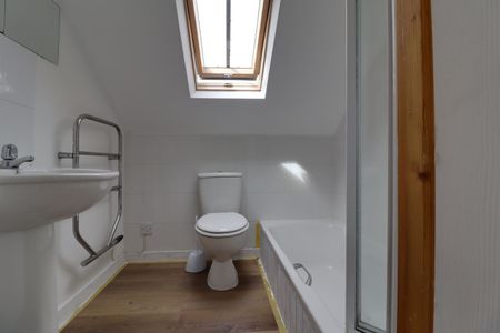 Studio Flat / Apartment - Photo 5