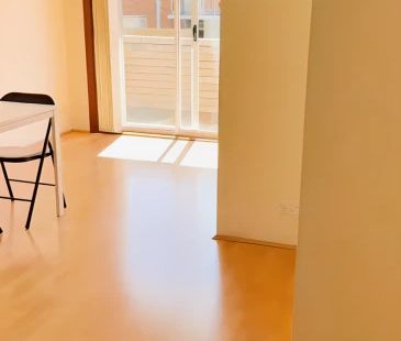 3 bedroom 1 bath - Photo 1