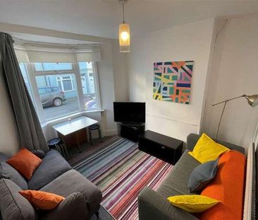 St. Martins Place, Brighton, BN2 - Photo 1