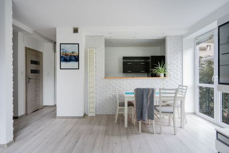 Plac Zbawiciela - duża kawalerka na wynajem 35 m² - Photo 4